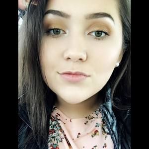 Meet your Posher, Jena